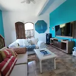 Refugio Na Praia Da Armacao